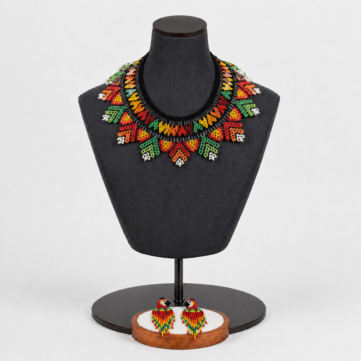 Collar Dosel Escarlata